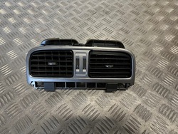 Vw polo 6c решітка повітропровід середня 6c0819728a фото №1