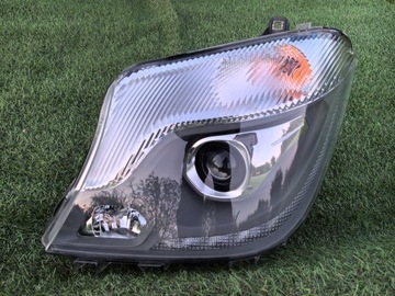 Mercedes sprinter 906 рестайлінг bi ксенон led лампа ліва перед фото №1
