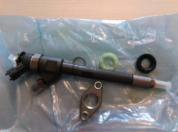 Форсунка 1609850780 оригінальний номер do citroen c4 picasso, berlingo легковий, c4, c5 ii фото №1