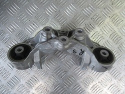 Audi r8 420 кріплення моста лапи 420599287 фото №1