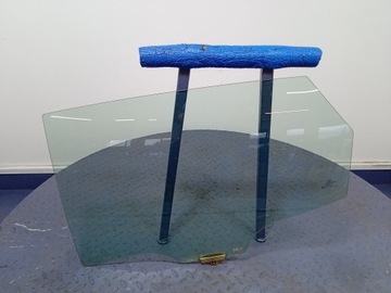 Kia ceed ii hb скло двері зад ліва задня фото №1