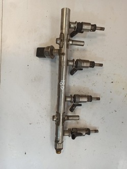 Volkswagen vw passat b8 планка впрыскивающий 06k133317h фото №1