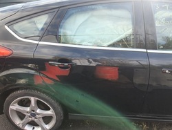 Двері праві зад ford focus mk3 2012 fb хетчбек фото №1