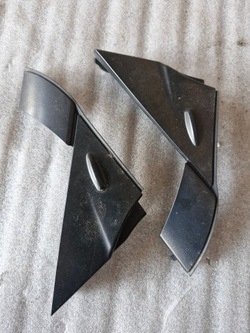 Трикутник крила праві перед toyota ch-r 60117-f4010 60118-f4010 фото №1