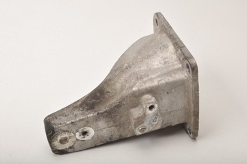 Aston martin db9 6.0 лапи кронштейн коробки правая 4g43-7m125-cb фото №1