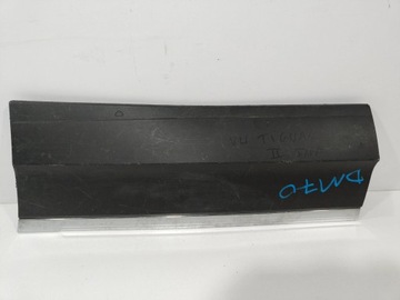 Volkswagen tiguan ii планка двері лівий зад фото №1