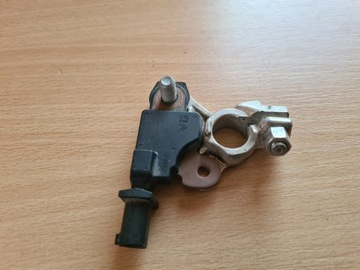 Citroen peugeot клема мінусова запобіжник 9802043580 фото №1