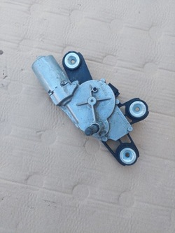 Двигатель дворник зад fiesta mk7 8a61-a17k441-ae фото №1