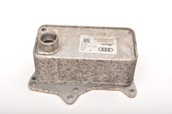 Bentley bentayga audi q7 sq7 4.0 tdi радіаторів масла 057117015a фото №1