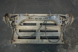 Kia ceed i sw универсал балка подвешивание заднего поворотный кулак фото №1