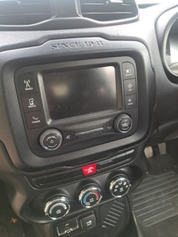 Jeep renegate магнитола заводские фото №1
