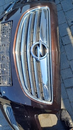 Решітка радіатора решітка opel insignia a 08-12 фото №1