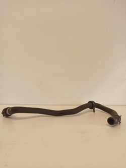 Audi a4 b9 шланг труба воды 8w0145919c фото №1