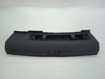 Vw polo 6r защита ремня заднего багажника 6r6863485 фото №1