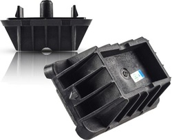 Подставка pod домкрат разъём пластик pod порог e60 f25 g01 g05 g11 g20 g32 фото №1