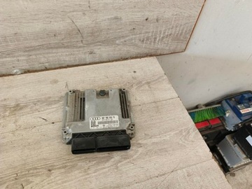 Комп'ютер керування двигуна vw seat skoda audi 06f906056fq фото №1