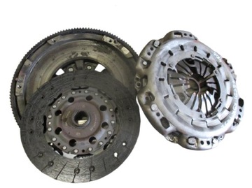 Зчеплення двомасовий маховик mercedes 1.5 cdi 123109110r фото №1