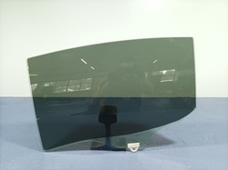 Mazda 6 iii gj sedan скло двері зад задня ліва фото №1