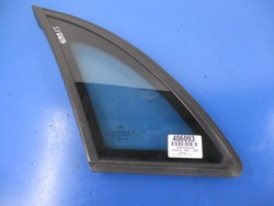 Citroen c5 ii hb скло кузовна лівий зад фото №1