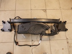 Hak буксирувальний audi q8 оригінальний ідеальний стан oem 4m8 фото №1