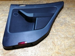 Golf vi plus боковина дверь правые зад 5m0868074b eu фото №1