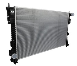 Радіаторів води ford explorer 3.5 v6 2015 - фото №1