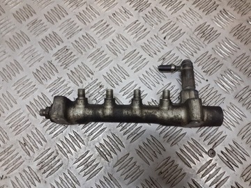 Планка вприскувальний opel zafira b 1.7 cdti фото №1