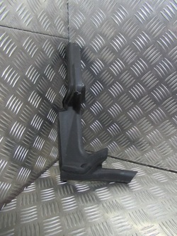 Audi r8 spyder прокладка двері ліва 427831721 фото №1