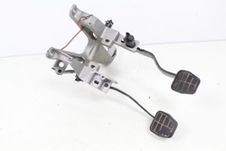 Педаль тормоза сцепления vw passat b2 1984r. фото №1