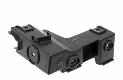 Ковзун направляюча бампера vw jetta tl фото №1