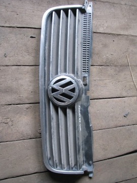 Решітка решітка радіатора знак volkswagen passat b5 рестайлінг фото №1