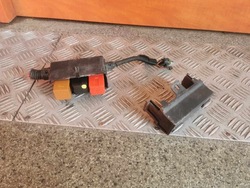 Коробка запобіжників opel оригінальний номер 24437030 фото №1