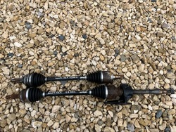 Suzuki swift mk6 agila b піввісь права 1.3ddis фото №1