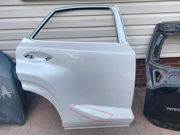 Lexus nx 14-21 двері праві задні фото №1