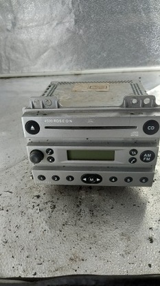 Радио ford fusion 1.4b 04r hb 4s61-18c815-aa фото №1