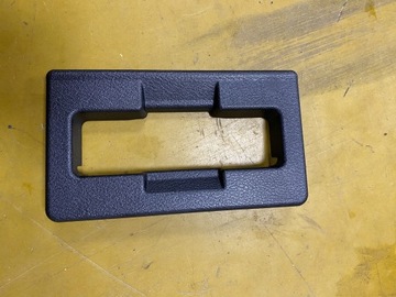 Захист засувка замка кришки зад ременя infiniti q50 фото №1