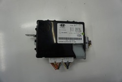 Hyundai i40 блок керування модуль bcm 95400-3z465 фото №1