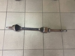 Berlingo partner iv proace combo e 1.5 піввісь права фото №1