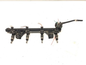 Планка вприскувальний renault grand scenic iii 166000001r 1.4 131km фото №1