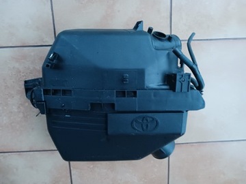 Корпус фильтра toyota rav-4 2,0 vvti 100140-6940 фото №1