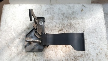 Vw t6 засов капота 7e0823480f фото №1