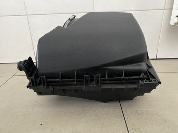 Корпус фильтра воздух opel vectra 2.0 dti 9177266 фото №1