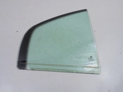 Skoda superb i 02r стекло дверь треугольная зад правые фото №1