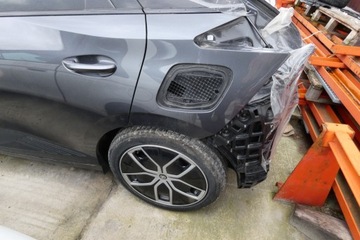 Чверть права + ліва ванна зад pas mg mg-4 23r. фото №1