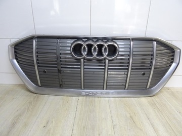 Решітка решітка радіатора audi e-tron 4ke853651 a/b/c фото №1