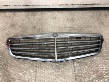 Решітка решітка радіатора решітка радіатора mercedes w204 classic фото №1