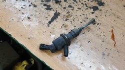 Suzuki swift mk6 1.3 16v помпа зчеплення фото №1