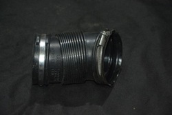 Труба впуск a8 d4 w12 6.3fsi 4h0129615a фото №1