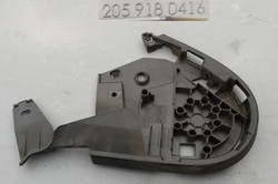 Защита сиденья правая mercedes c w205 2059180416 фото №1