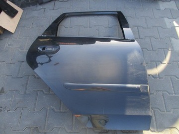 Colt vi z30 дверь зад задние правые чёрные голый фото №1